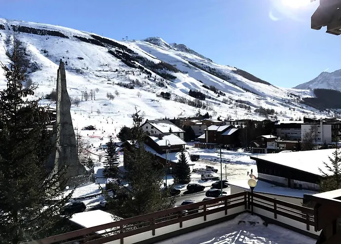 Grande Chaume - T2 En Coeur De Station Mae-5331 *