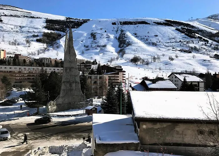 Grande Chaume - T2 En Coeur De Station Mae-5331 *